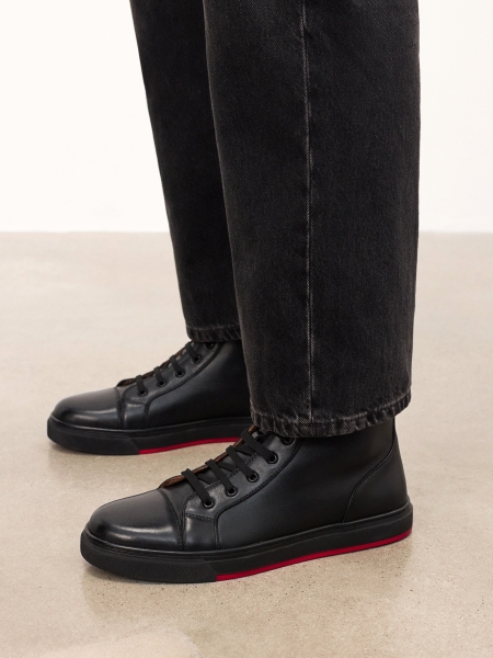 Sznurowane wysokie sneakersy ze skóry LENNART